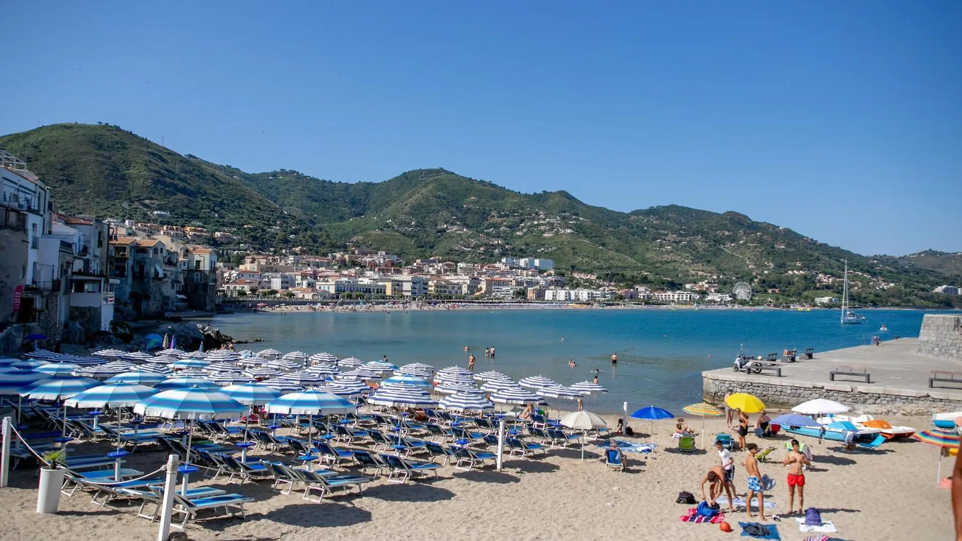 Holiday home A 38Passi Dal Mare Villa Cefalu Italy